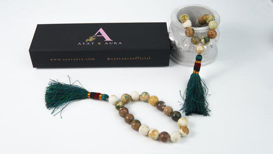 Ayat & Aura magnetic gift box with agate tasbih