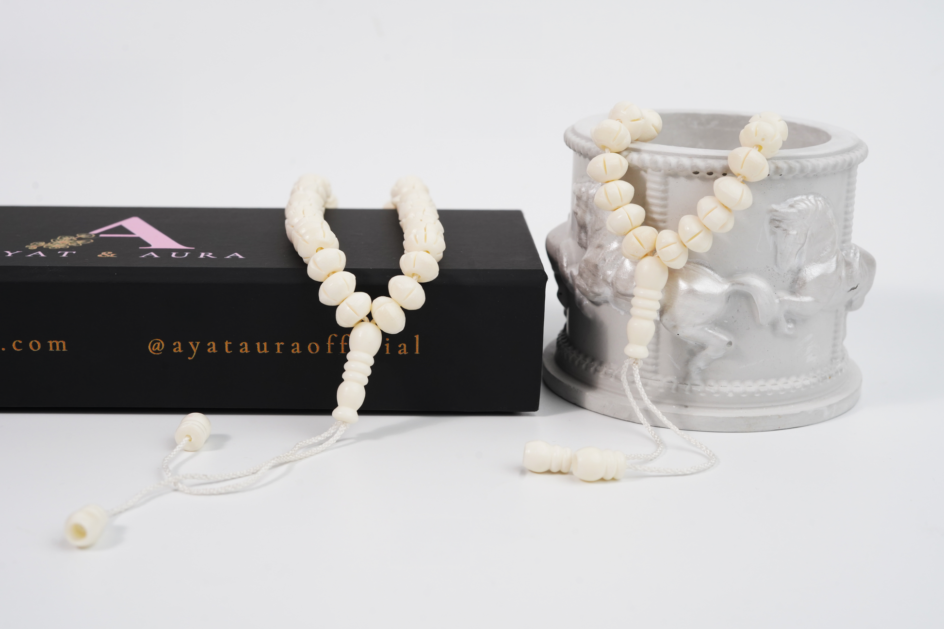 Ayat & Aura magnetic gift box with camel bone tasbih