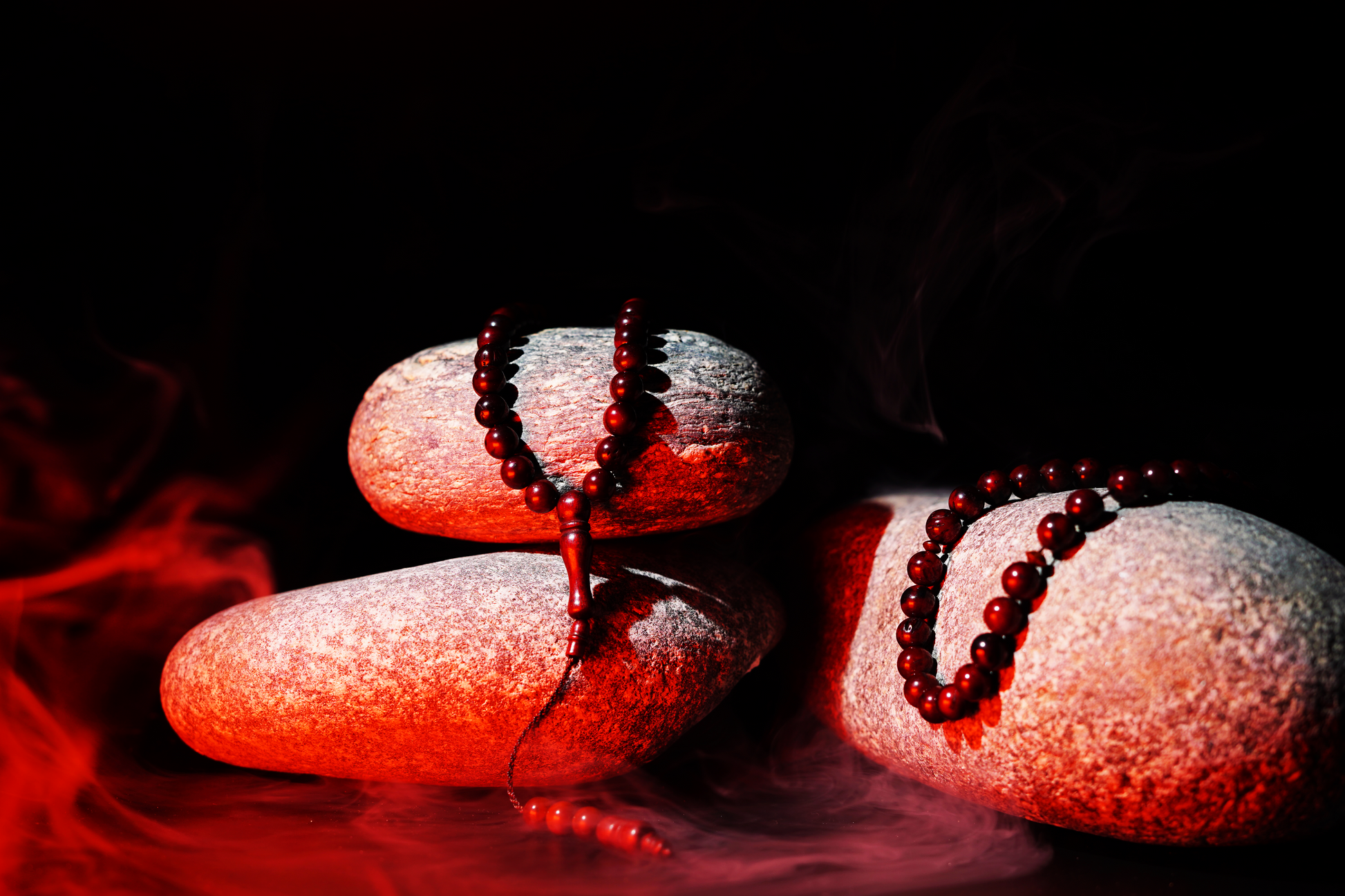 Aesthetic shot of tassel, divider beads, and durable braided cord (99-bead)